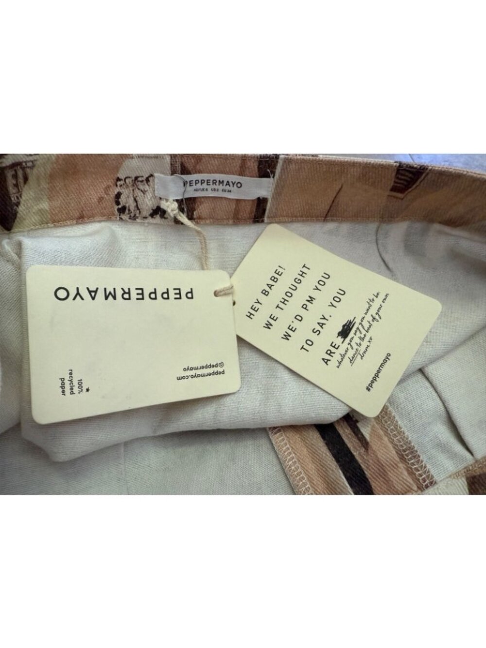 Womens Mini Skirt Neutral Film Graphic A-Line Size 2 NWT Peppermayo On The Edge - Picture 6 of 15